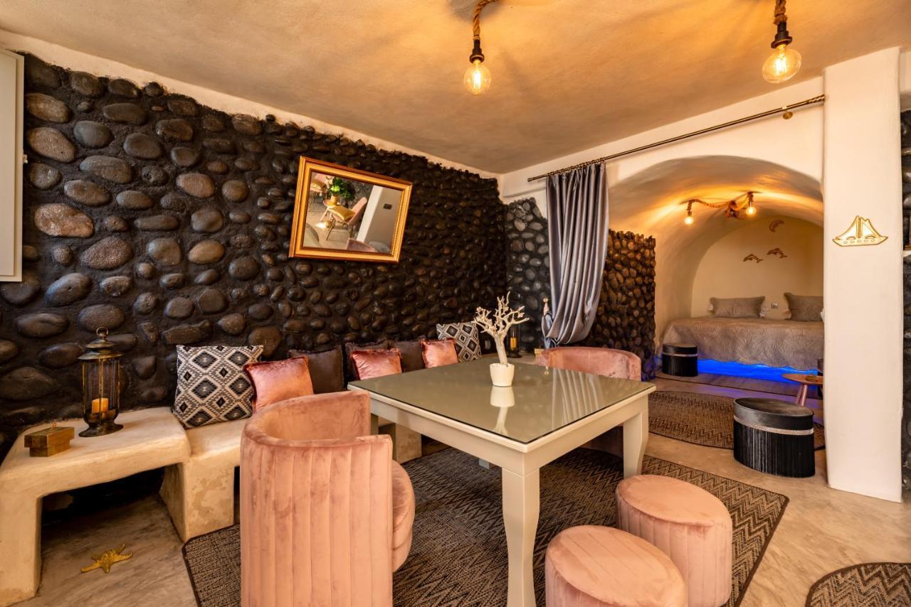 Black Bay Caves Suites Akrotírion Eksteriør billede